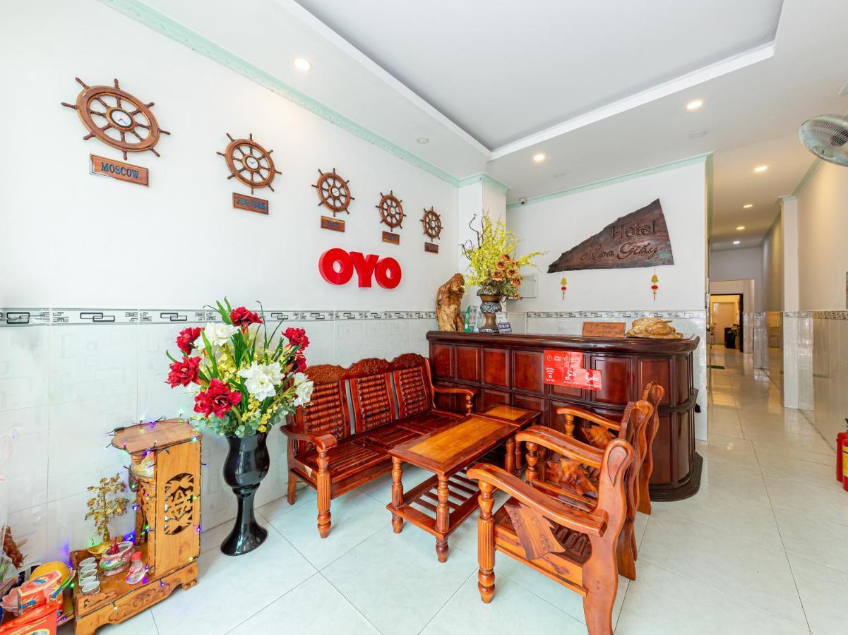 Oyo 828 Hoa Giay Hotel Nha Trang Extérieur photo