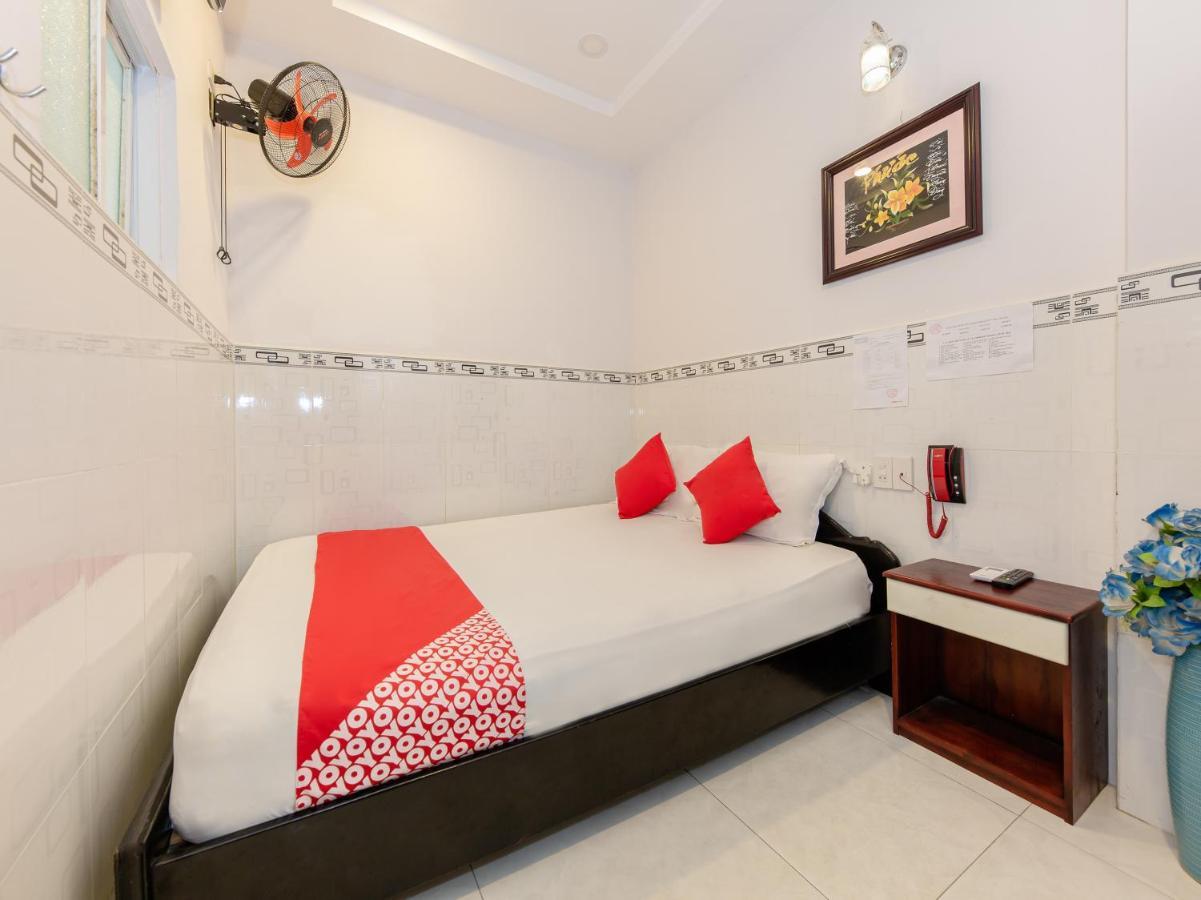 Oyo 828 Hoa Giay Hotel Nha Trang Extérieur photo