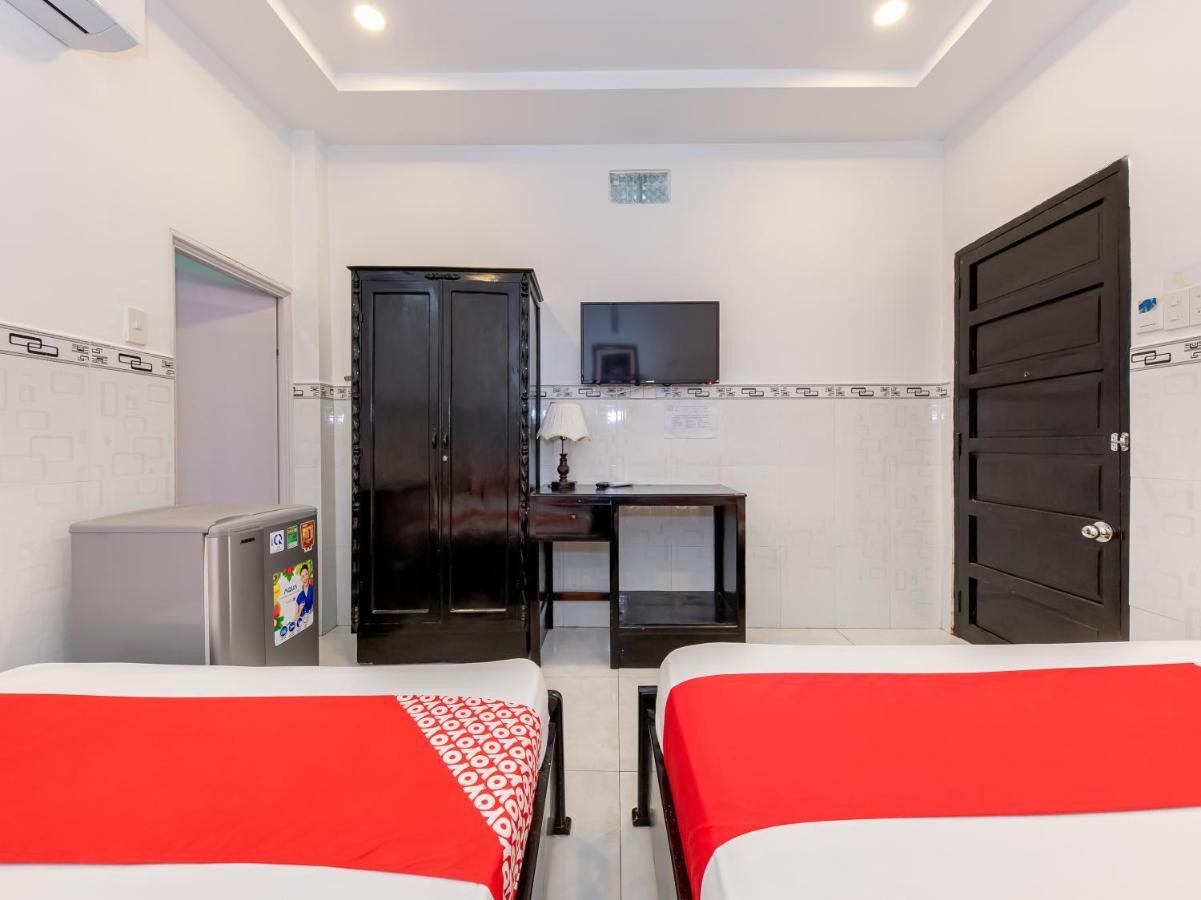 Oyo 828 Hoa Giay Hotel Nha Trang Extérieur photo