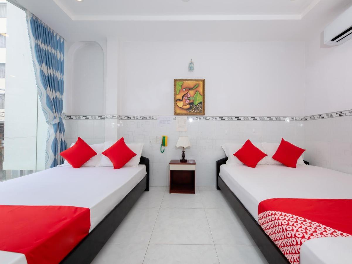 Oyo 828 Hoa Giay Hotel Nha Trang Extérieur photo