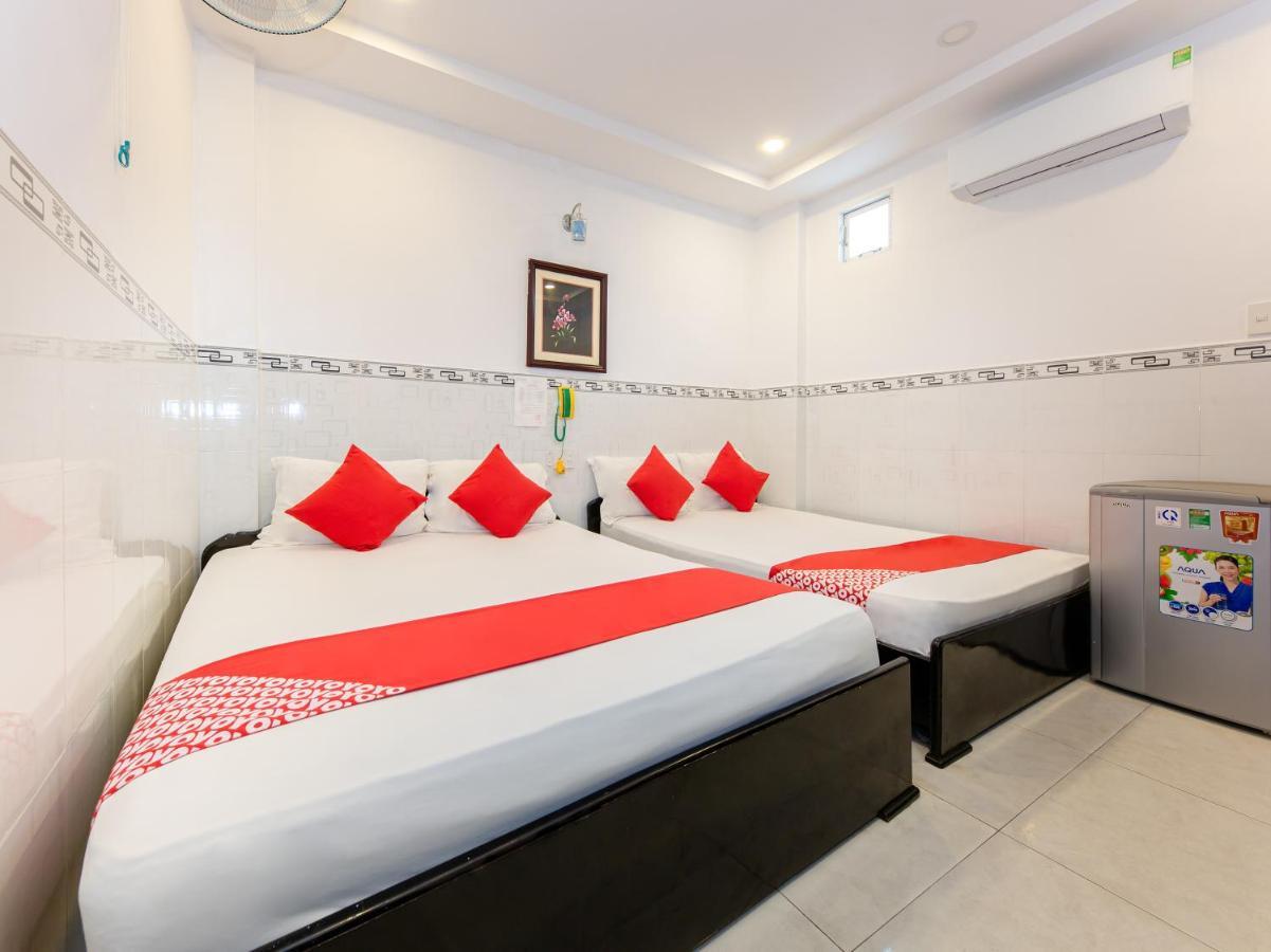 Oyo 828 Hoa Giay Hotel Nha Trang Extérieur photo