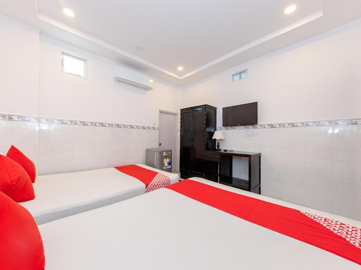 Oyo 828 Hoa Giay Hotel Nha Trang Extérieur photo